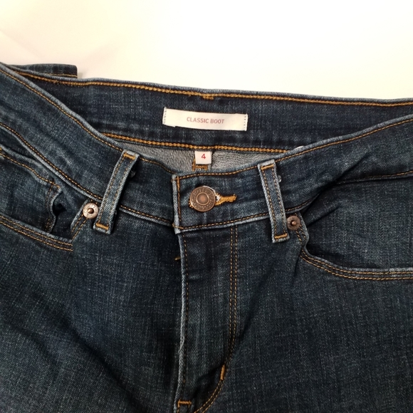 Levi's Boot Cut Ladie's Jeans - Picture 2 of 5